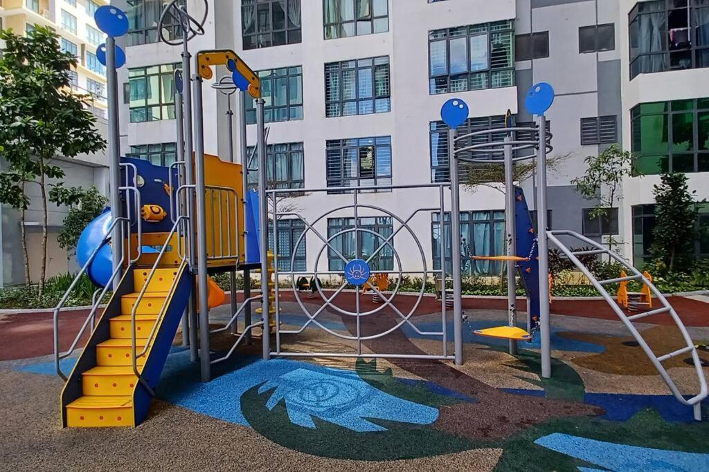 Homestay Arc Cozyhome Austin Hills 4-5Pax Johor Bahru Esterno foto
