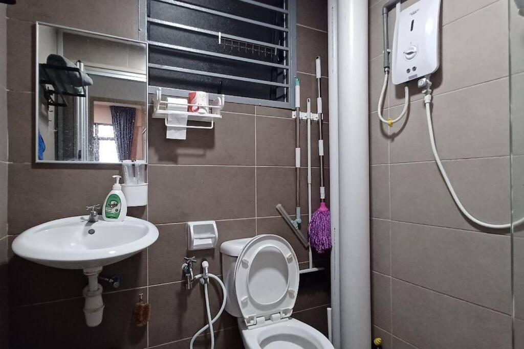 Homestay Arc Cozyhome Austin Hills 4-5Pax Johor Bahru Esterno foto